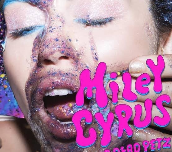 Miley Cyrus - Fuckin Fucked Up